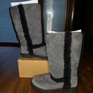 UGG Australia Sunburst High Women's Boots Suede Grey Uggs US Size 10
